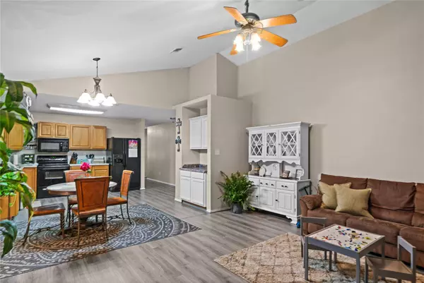 12501 Darrin Boulevard, Lindale, TX 75771