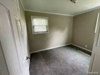 21748 EHLERT Avenue, Warren, MI 48089