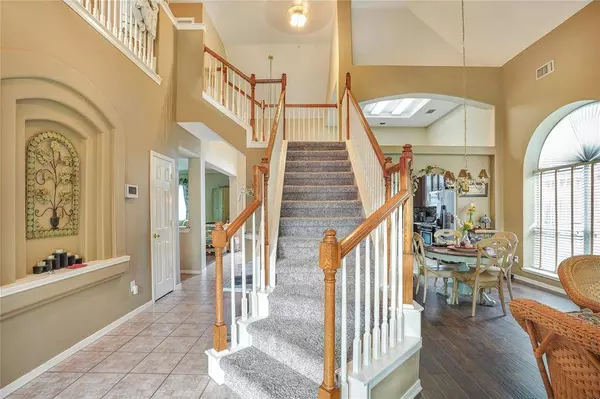 131 Perfidia DR, Houston, TX 77015