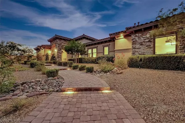 8465 S Valadez Street, Las Vegas, NV 89113