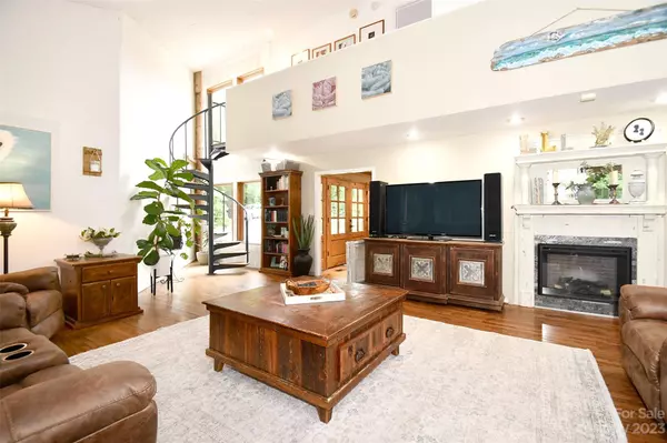 19201 Davidson Concord RD, Davidson, NC 28036