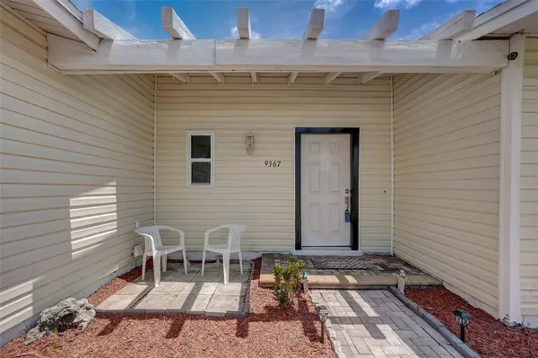 9367 CENTURY DR, Brooksville, FL 34606