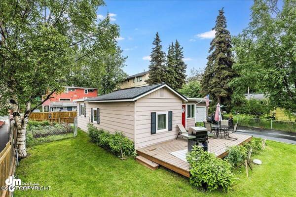 525 E 16th AVE, Anchorage, AK 99501