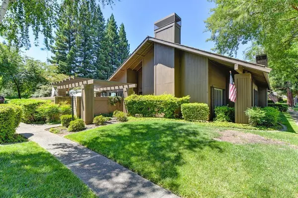 11426 Coloma Road, Gold River, CA 95670