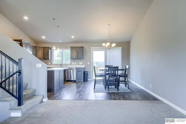 16702 Potter Street, Bennington, NE 68007