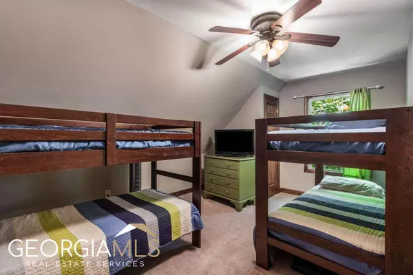 3926 Lake CT, Gainesville, GA 30501