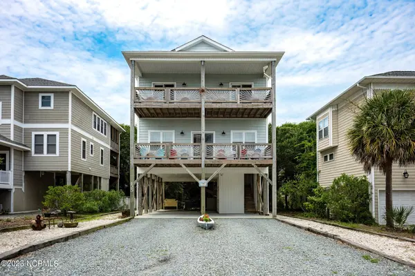 125 Atkinson Road, Surf City, NC 28445