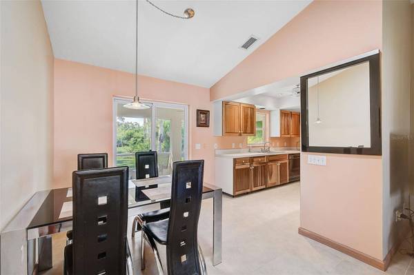 161 S VENICE BLVD, Venice, FL 34293