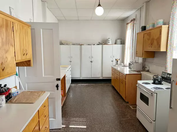 18 2nd ST NW, Aitkin, MN 56431