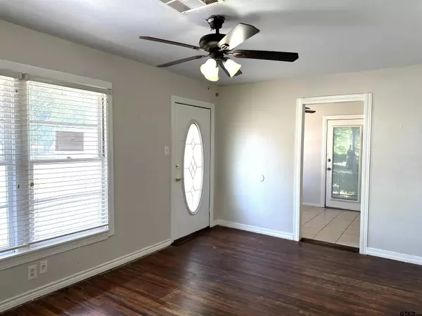 103 Wilson St, Seagoville, TX 75159