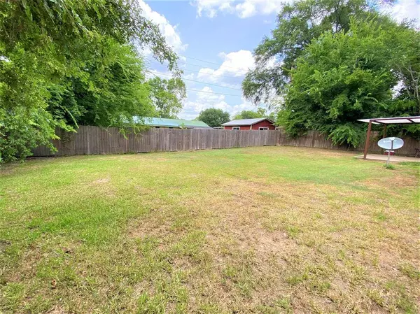 1402 Diana ST, Lufkin, TX 75901