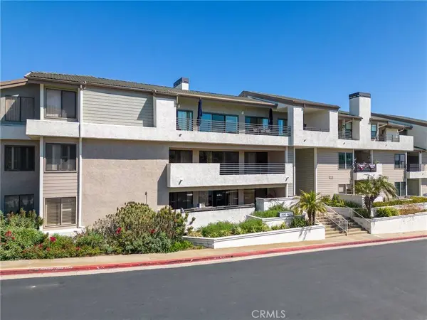 220 Nice LN #201, Newport Beach, CA 92663