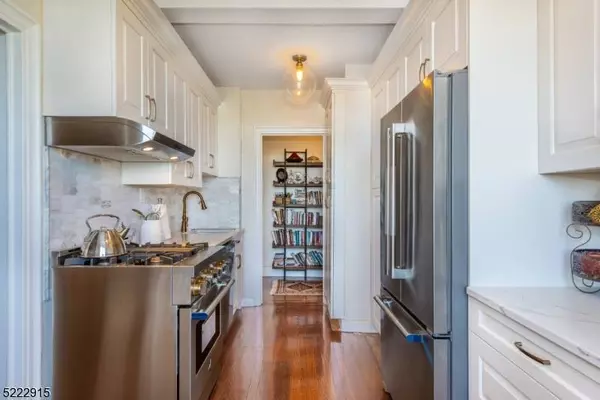 100 E Palisade Ave #D45, Englewood City, NJ 07631