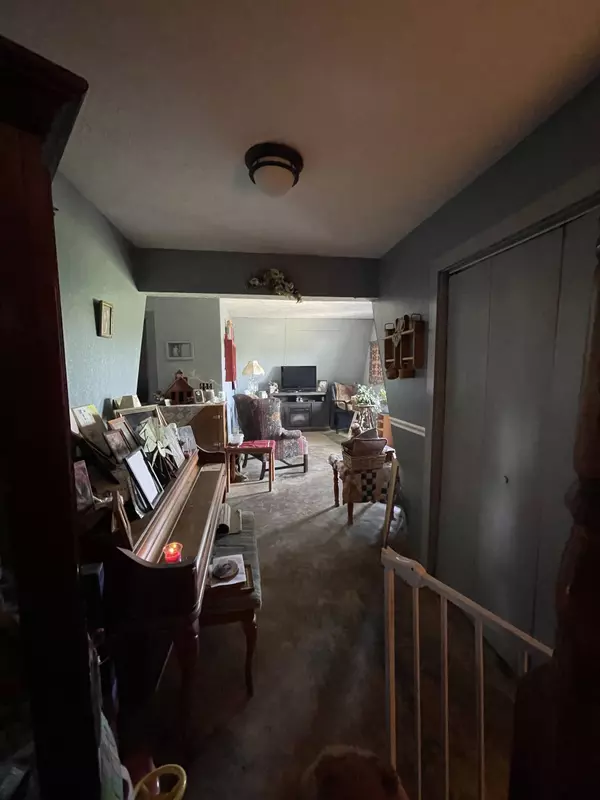 28615 N State Road 19, Atlanta, IN 46031