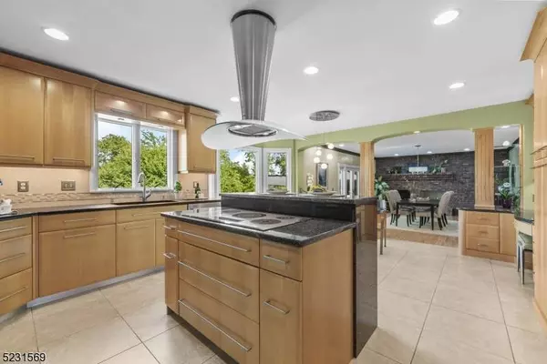 5 E Ridge Rd, Montgomery Twp., NJ 08558