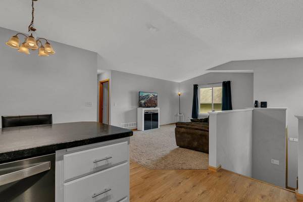 11100 187th AVE NW, Elk River, MN 55330