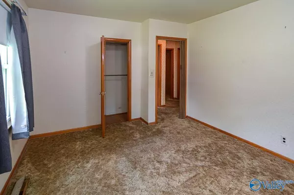 2305 Morningside Drive NW, Huntsville, AL 35810