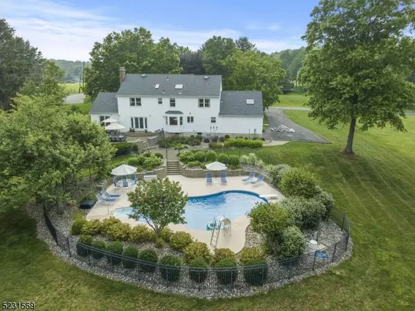 5 E Ridge Rd, Montgomery Twp., NJ 08558