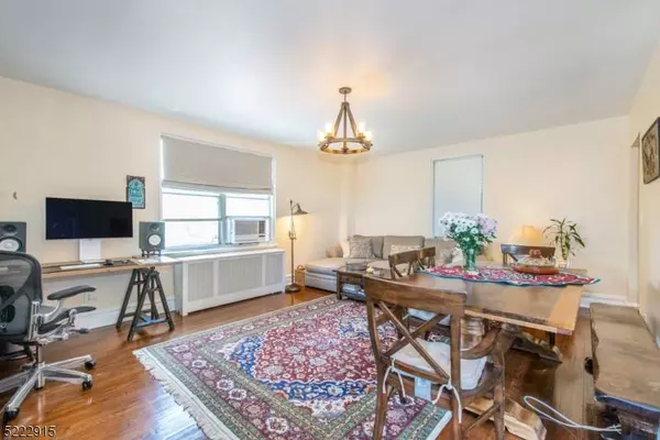 100 E Palisade Ave #D45, Englewood City, NJ 07631