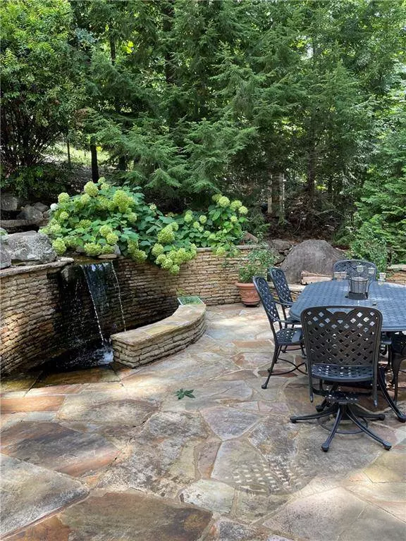 488 Schofield DR, Powder Springs, GA 30073