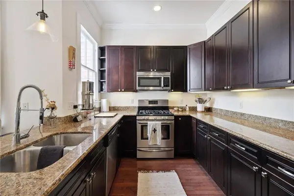 2351 CHIPPEWA ST, New Orleans, LA 70130