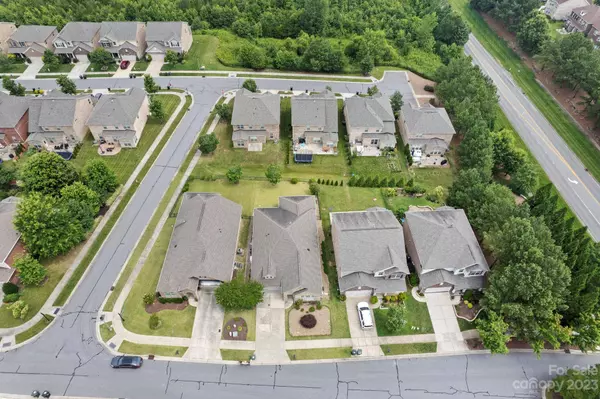 9520 Heritage Farm AVE NW, Concord, NC 28027