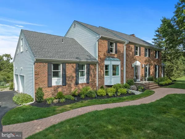 5 E RIDGE RD, Skillman, NJ 08558