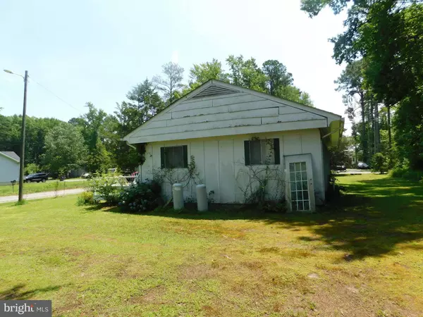 416 BROOKS DRIVE, Colonial Beach, VA 22443