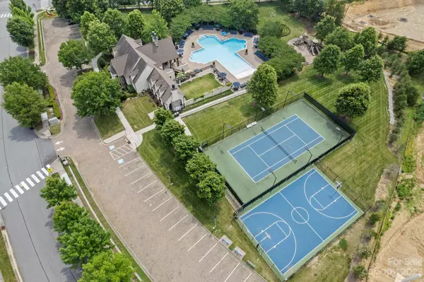 9520 Heritage Farm AVE NW, Concord, NC 28027