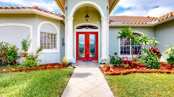 833 SW Janette AVE, Port Saint Lucie, FL 34952