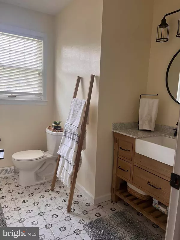 619 W. MADISON AVE.-619 MADISON, Magnolia, NJ 08049