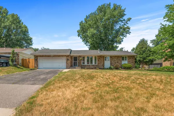 4857 Flag AVE N, New Hope, MN 55428