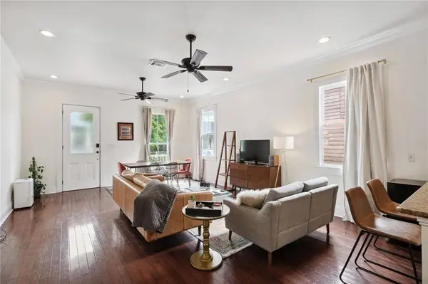 2351 CHIPPEWA ST, New Orleans, LA 70130