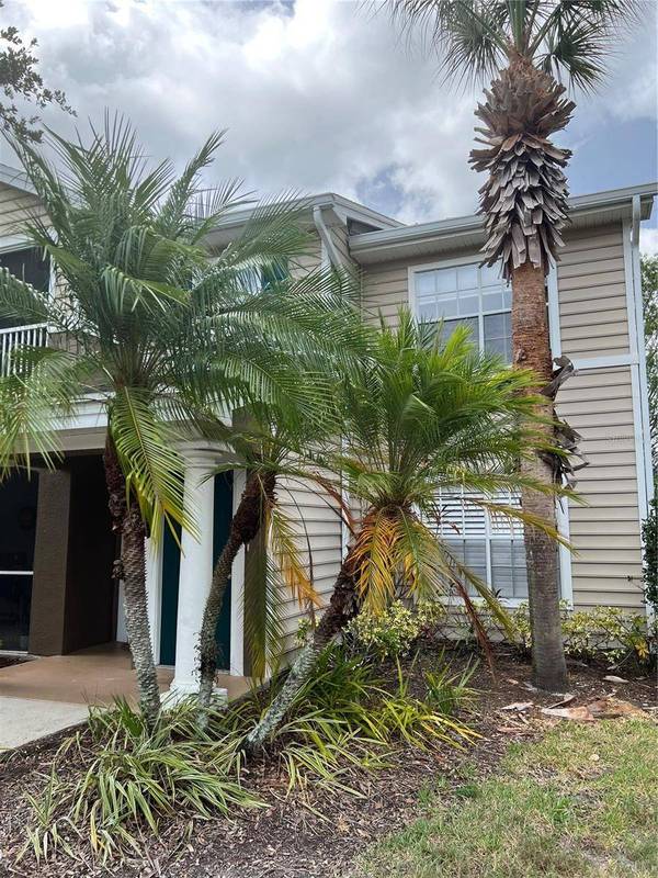 8933 MANOR LOOP #204, Lakewood Ranch, FL 34202