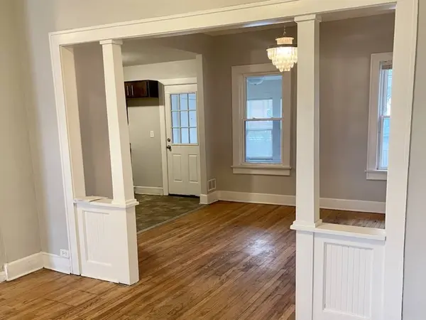 10954 S Esmond Street, Chicago, IL 60643