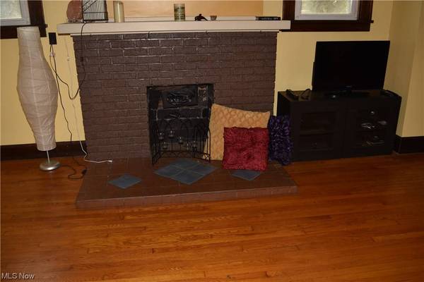 194 E Main ST, St. Clairsville, OH 43950