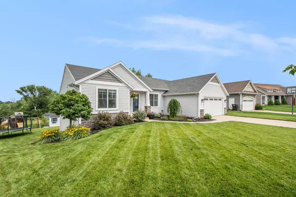 9595 Scotsmoor SE Court, Caledonia, MI 49316