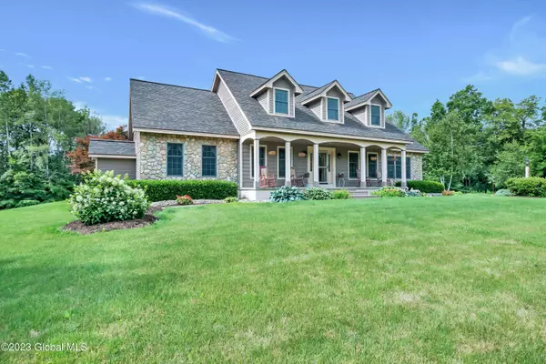 1563 1/2 Division Street, Charlton, NY 12010