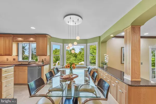 5 E RIDGE RD, Skillman, NJ 08558