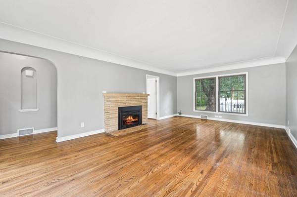 2901 29th AVE NE, Saint Anthony, MN 55418