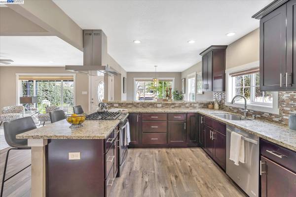 6629 Dairy Ave, Newark, CA 94560