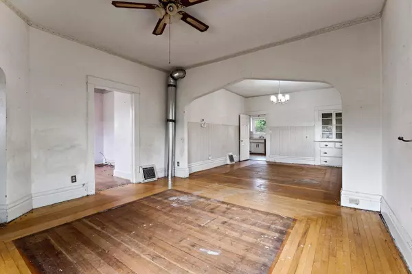 4921 N Lacey St, Spokane, WA 99217