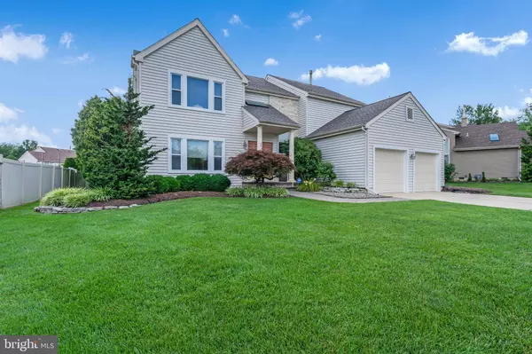 27 HAWK LN, Marlton, NJ 08053