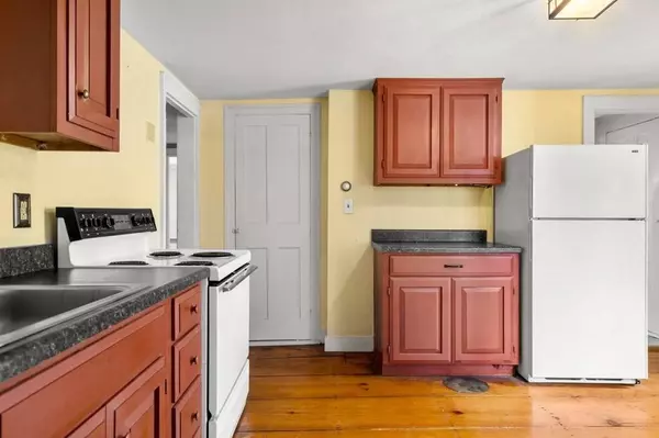 12 Union Street #12, Amesbury, MA 01913