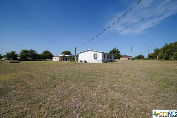 101 Soules CIR, Bruceville-eddy, TX 76524