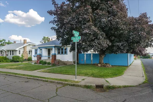 104 E Gordon Ave, Spokane, WA 99207