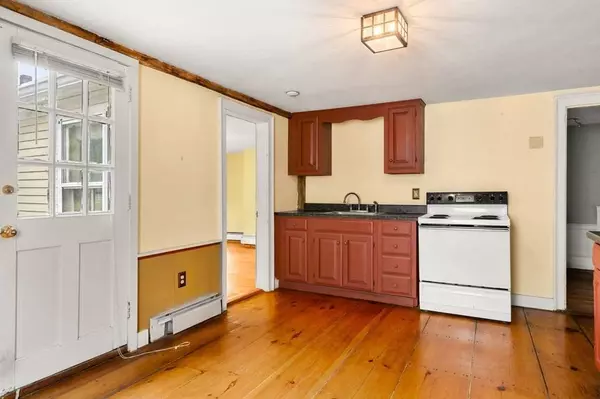 12 Union Street #12, Amesbury, MA 01913