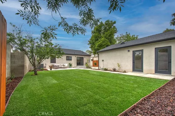 2518 El Sol AVE, Altadena, CA 91001