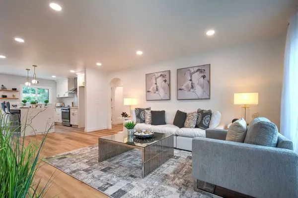 2518 El Sol AVE, Altadena, CA 91001