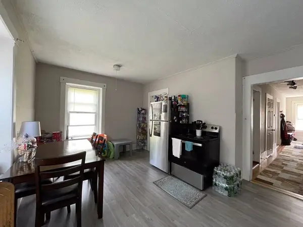 147 Pleasant St, Gardner, MA 01440